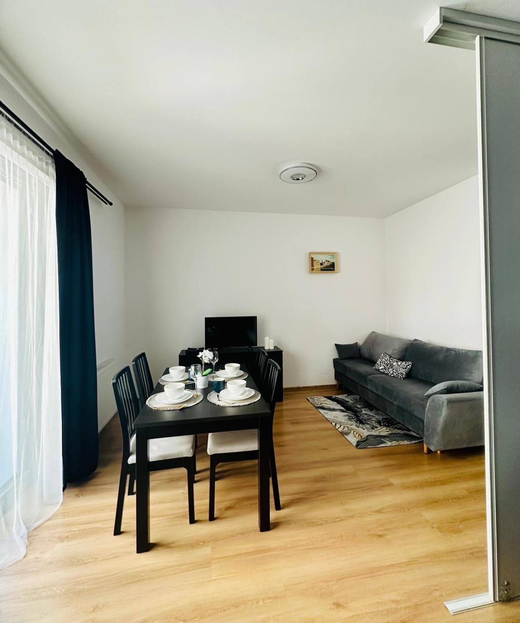 Male Garbary 8 Apartment بوزنان المظهر الخارجي الصورة